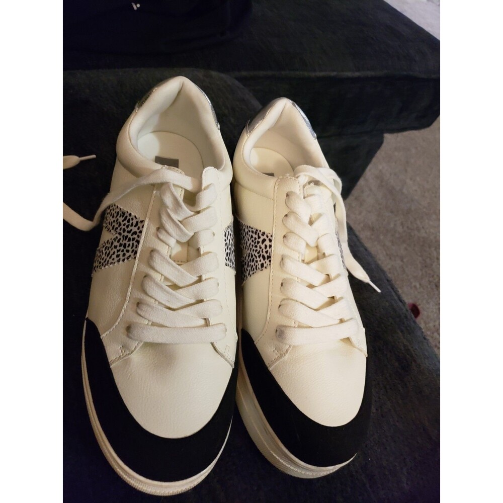 White Mia tennis shoes with animal print stripe womenโs size 8.5